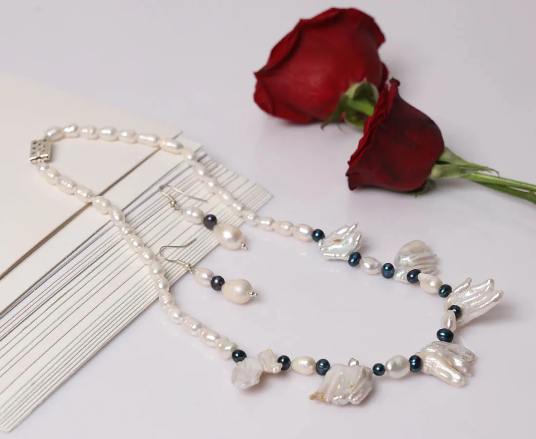 Annie Fresh Water Pearl Necklace Set