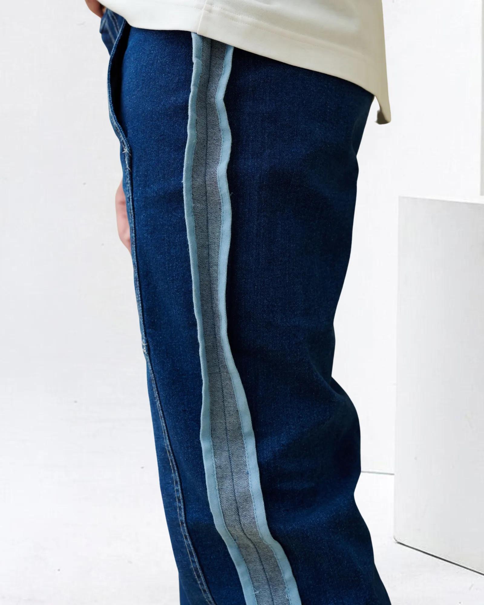 Chill Out Baggy Blue Wash Jeans