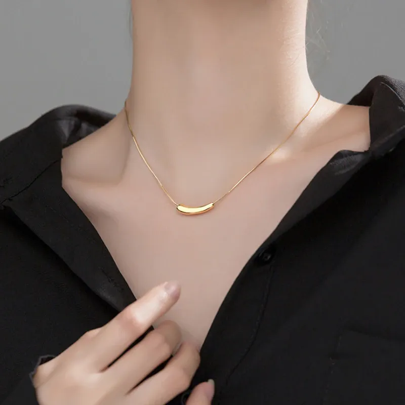 Fresh Accessories - Bar Gold Necklace