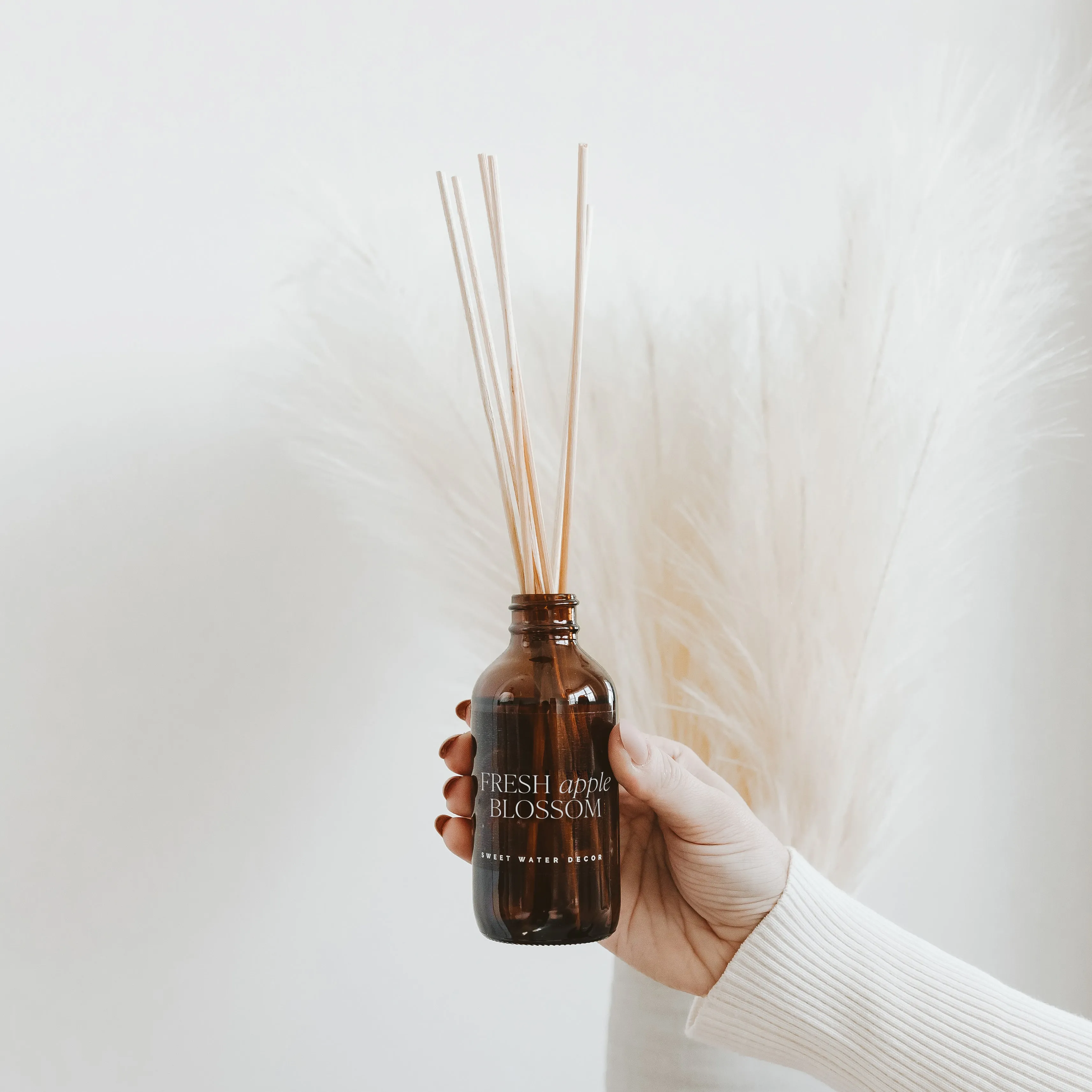 Fresh Apple Blossom Amber Reed Diffuser