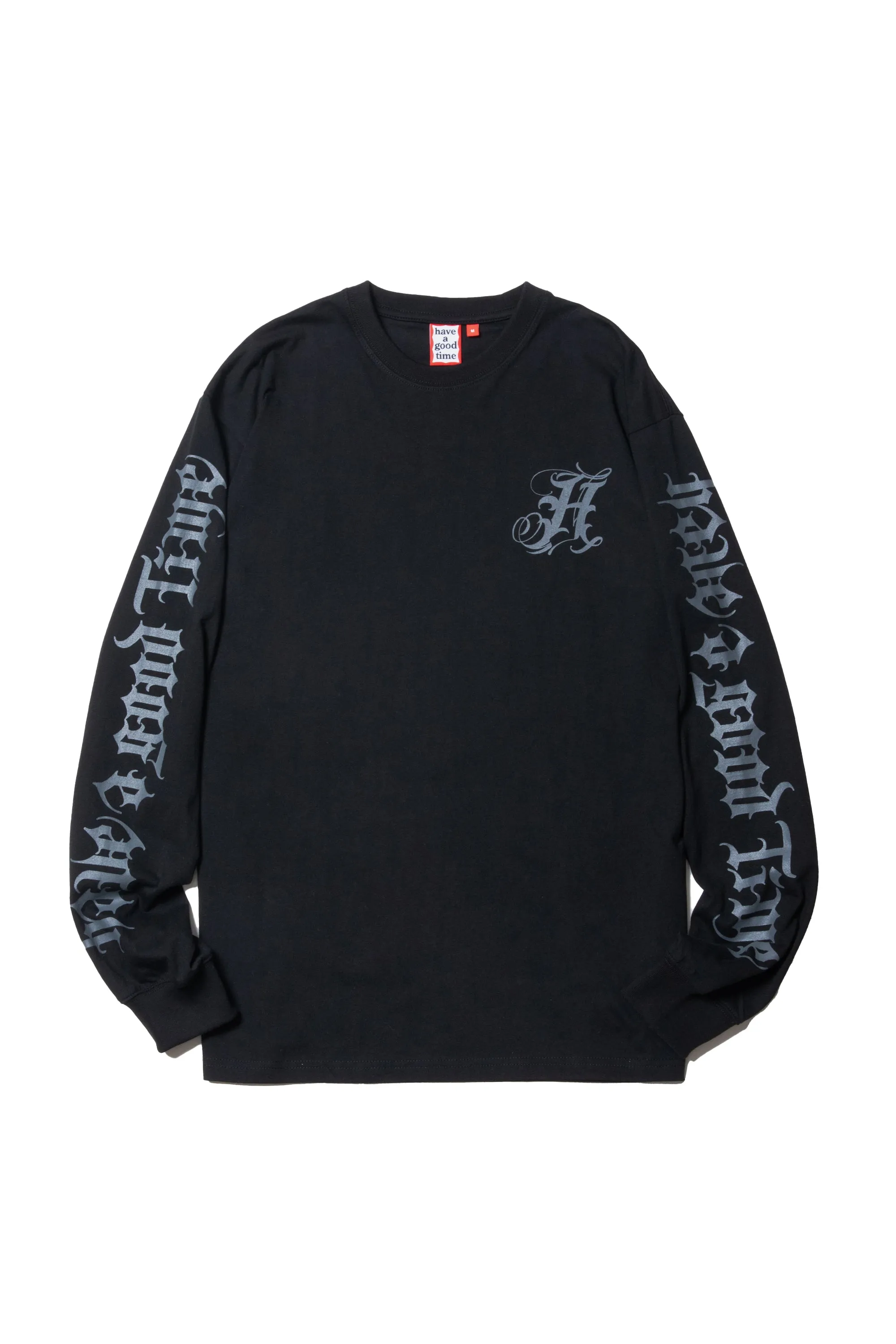 GOTHIC OLD ENGLISH ARM SIDE LOGO L/S TEE BLACK