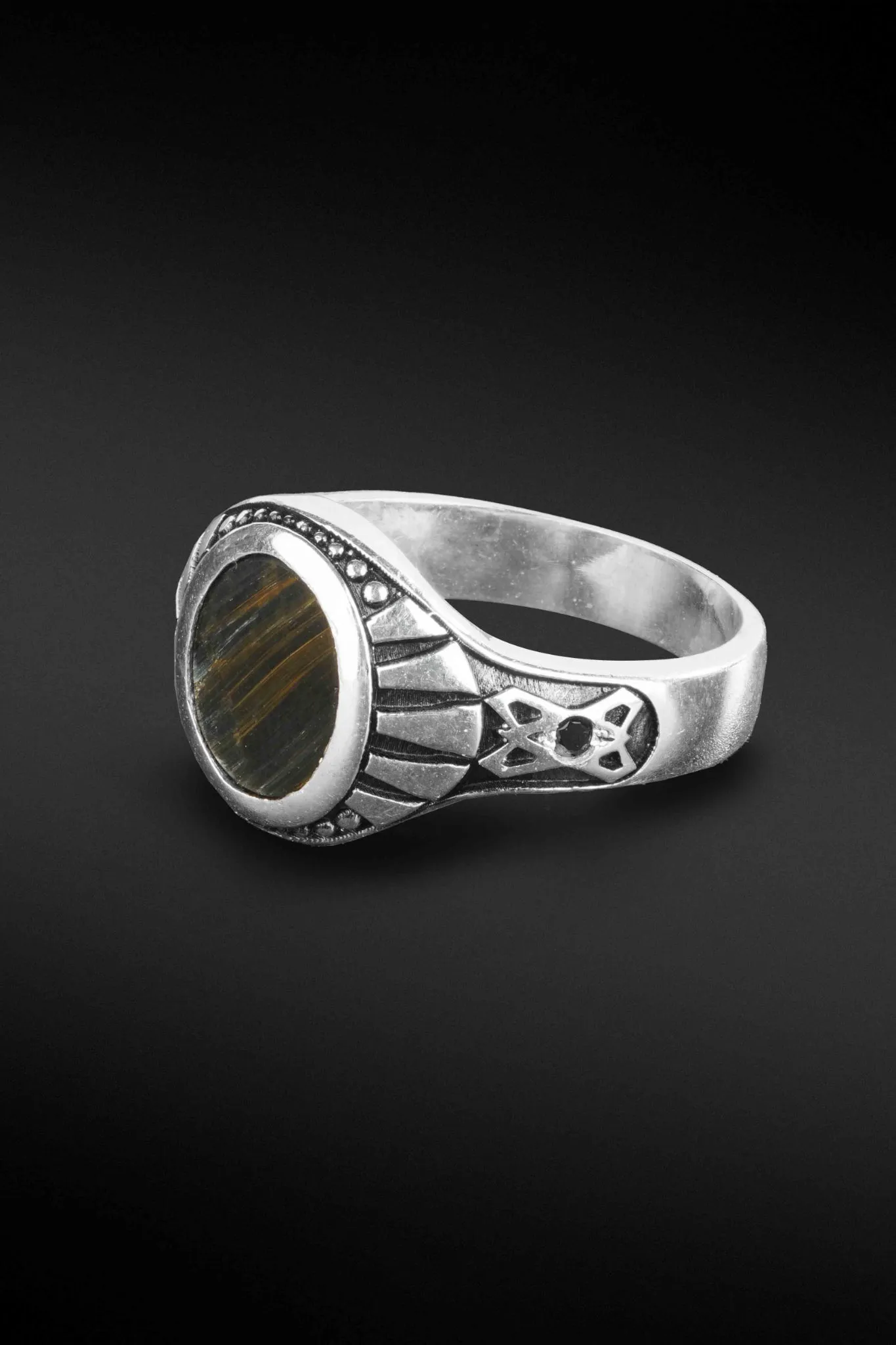 Gothic Ring