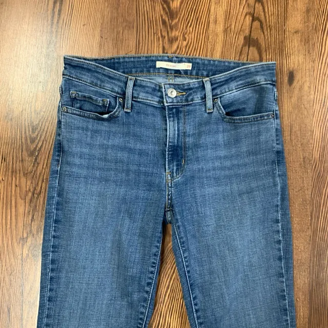 Levi's SIZE 8 Women's Jeans